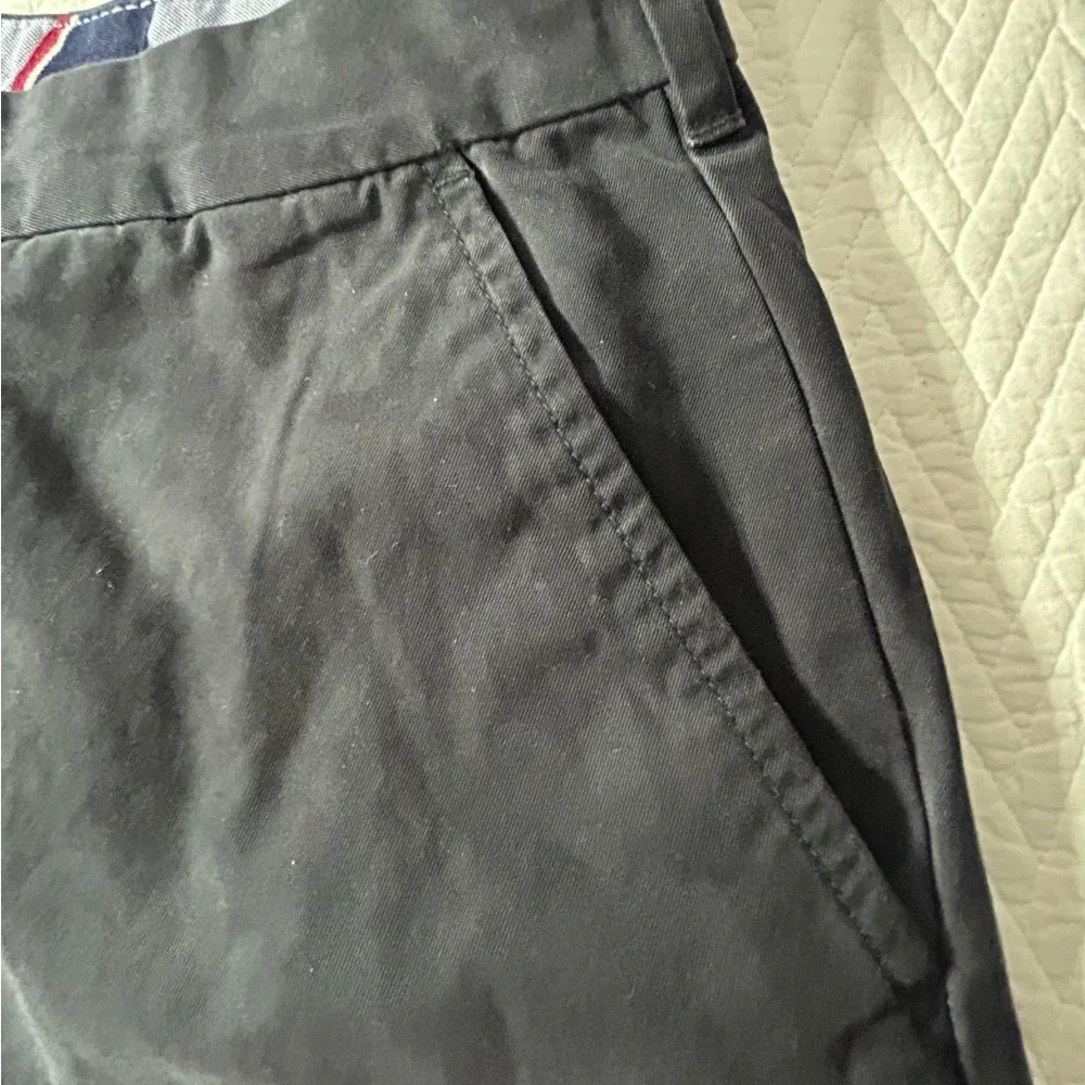 Tommy Hilfiger men’s size 38 flat front classic bit shorts‎